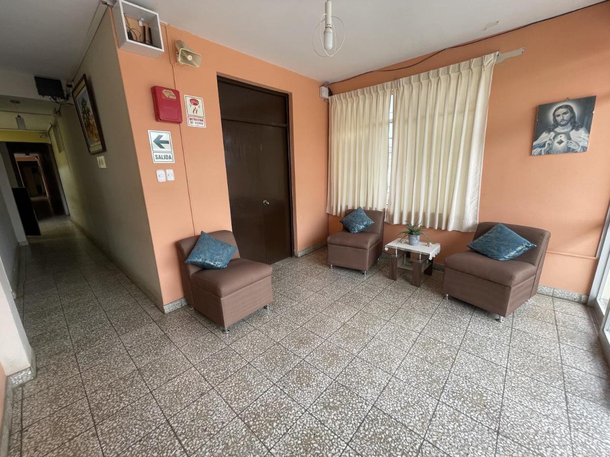 Hotel Calmelia Piura Eksteriør billede